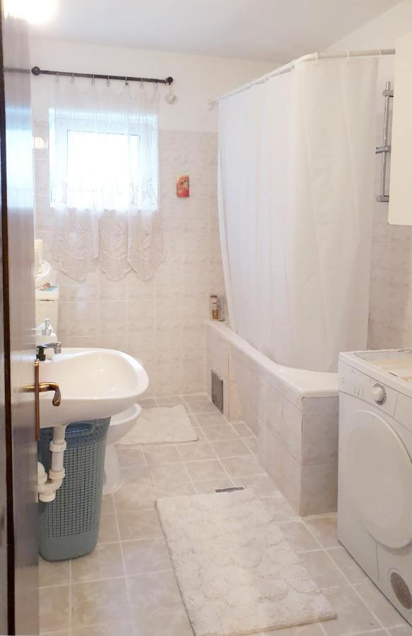 Kampe Apartments Котор Екстер'єр фото